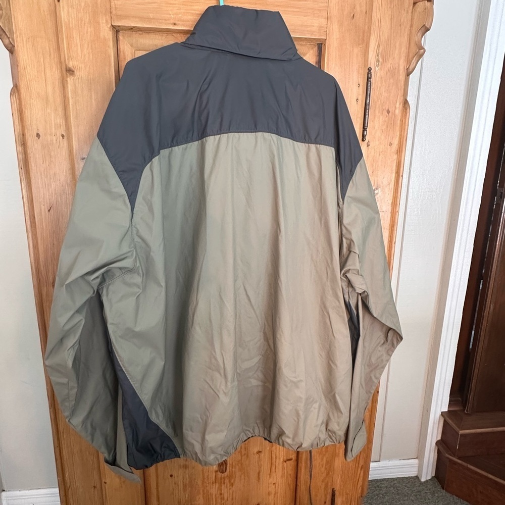 Columbia 2 Tone Lightweight Windbreaker W/Fold Away Hood Size 5X - Picture 2 of 11